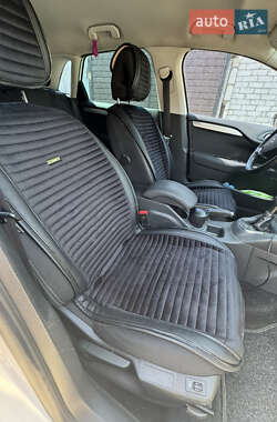 Хэтчбек Citroen C4 2011 в 