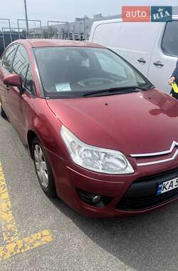 Хэтчбек Citroen C4 2009 в 