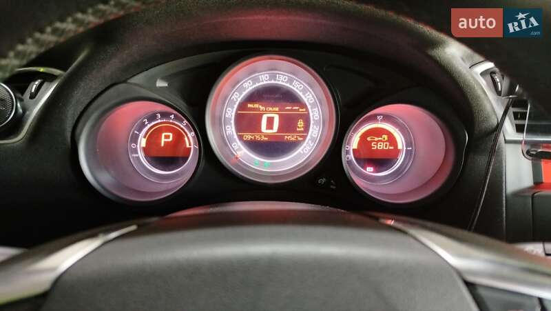 Седан Citroen C4 2012 в Львові