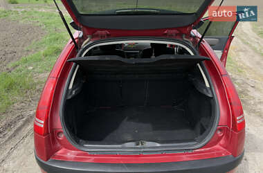 Хетчбек Citroen C4 2006 в 