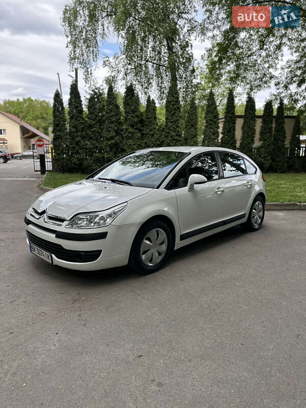 Хэтчбек Citroen C4 2010 в Виннице