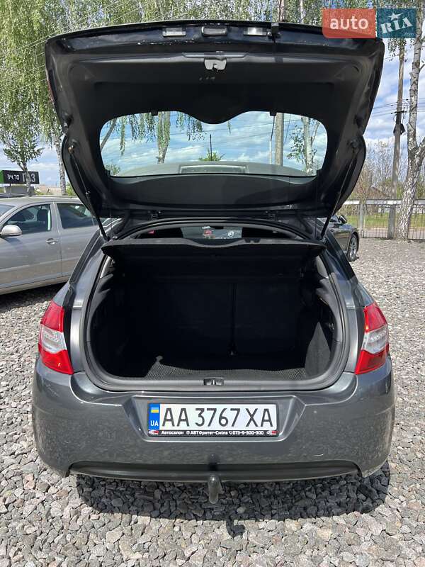 Хетчбек Citroen C4 2011 в Смілі