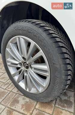Хэтчбек Citroen C4 2012 в 