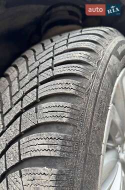 Хэтчбек Citroen C4 2012 в 
