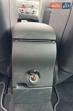 Хэтчбек Citroen C4 2012 в 