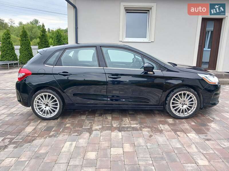 Хэтчбек Citroen C4 2013 в Кицмани