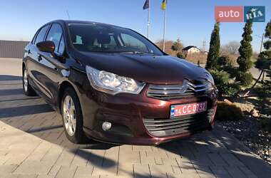 Хэтчбек Citroen C4 2011 в 