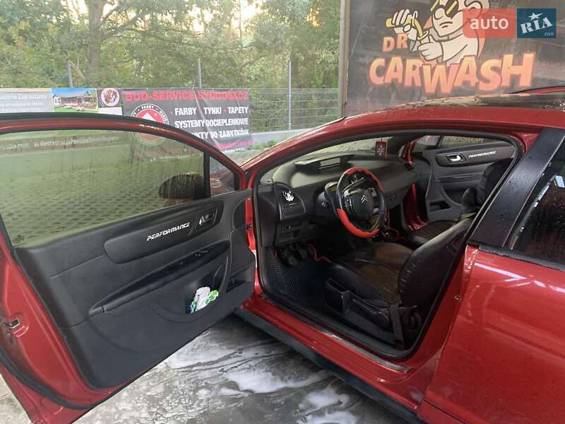 Купе Citroen C4 2006 в Кривом Роге