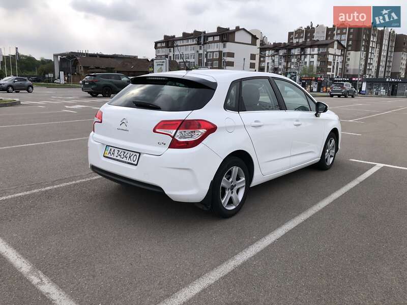 Хетчбек Citroen C4 2012 в Києві