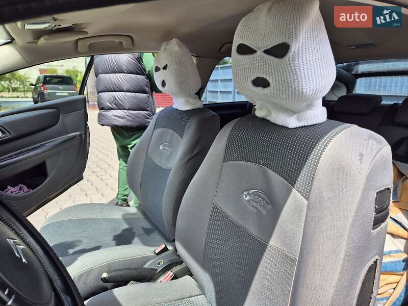 Купе Citroen C4 2007 в Львові
