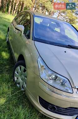 Хэтчбек Citroen C4 2005 в 