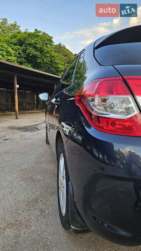 Хэтчбек Citroen C4 2011 в Житомире