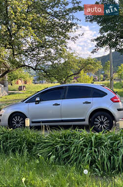 Хэтчбек Citroen C4 2006 в 