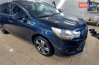 Хэтчбек Citroen C4 2012 в 