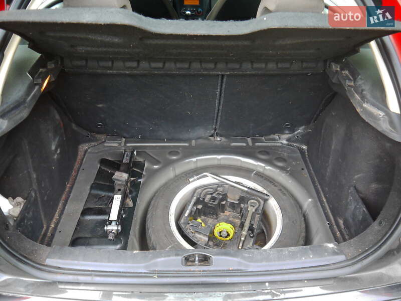 Хэтчбек Citroen C4 2006 в Запорожье