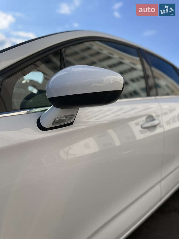 Хэтчбек Citroen C4 2011 в Черкассах