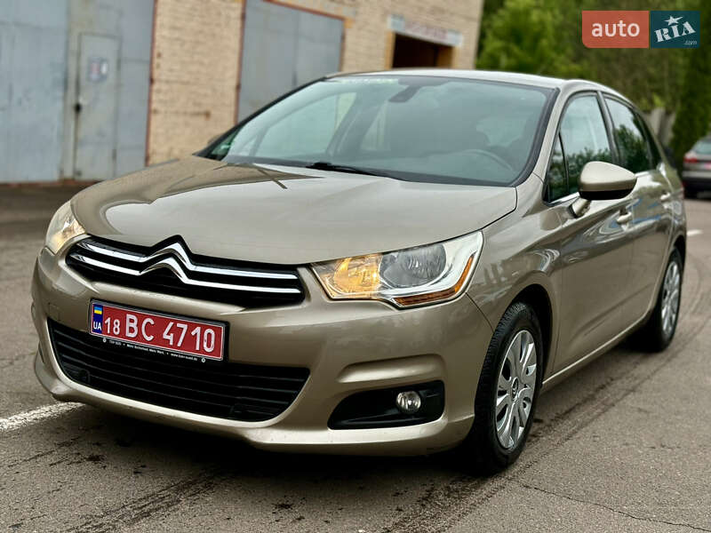 Хетчбек Citroen C4 2011 в 