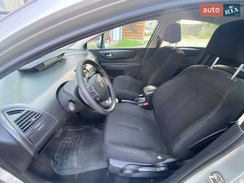 Хэтчбек Citroen C4 2009 в Буче