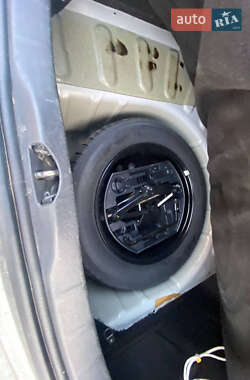 Хэтчбек Citroen C4 2009 в 