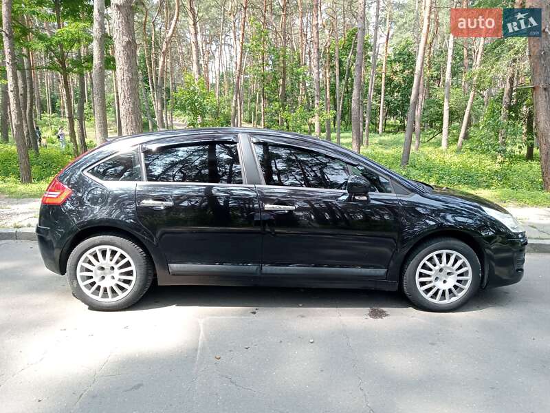 Хетчбек Citroen C4 2010 в Черкасах