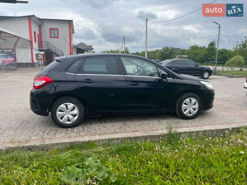 Хэтчбек Citroen C4 2012 в Ивано-Франковске