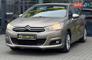 Хэтчбек Citroen C4 2011 в 