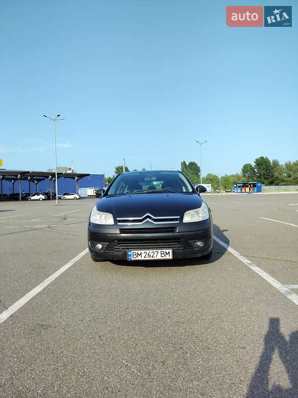 Хэтчбек Citroen C4 2007 в 