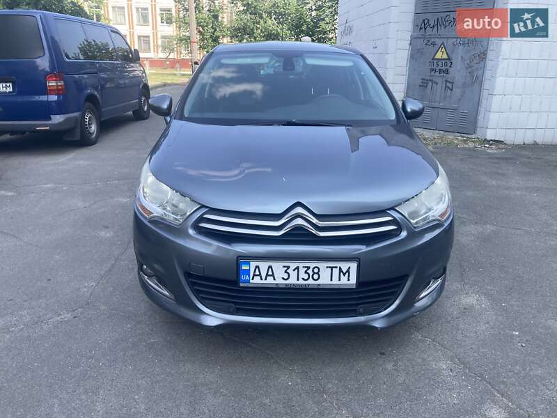 Хэтчбек Citroen C4 2011 в Киеве
