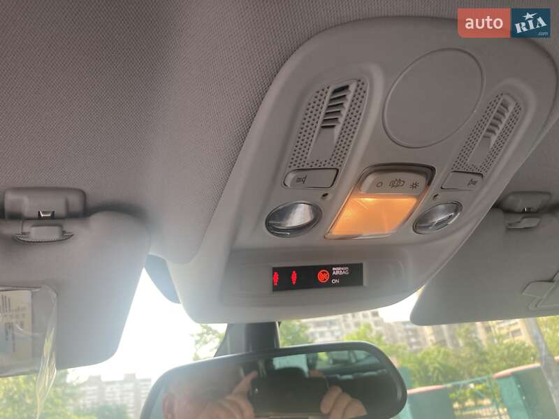 Хэтчбек Citroen C4 2011 в Киеве