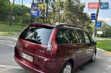 Хэтчбек Citroen C4 2007 в 