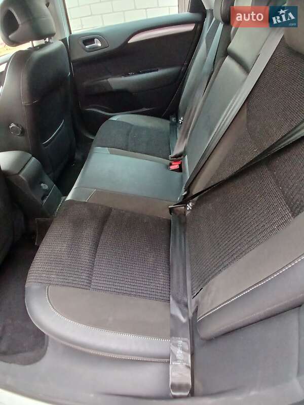 Хэтчбек Citroen C4 2017 в Бершади
