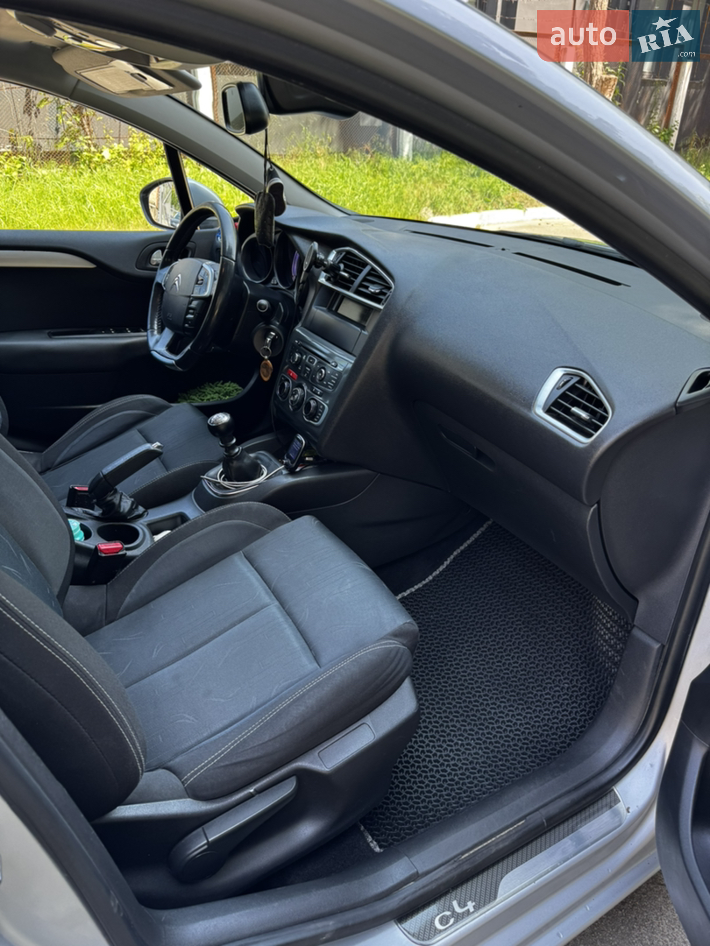 2011 Citroen C4 - мініатюра 10