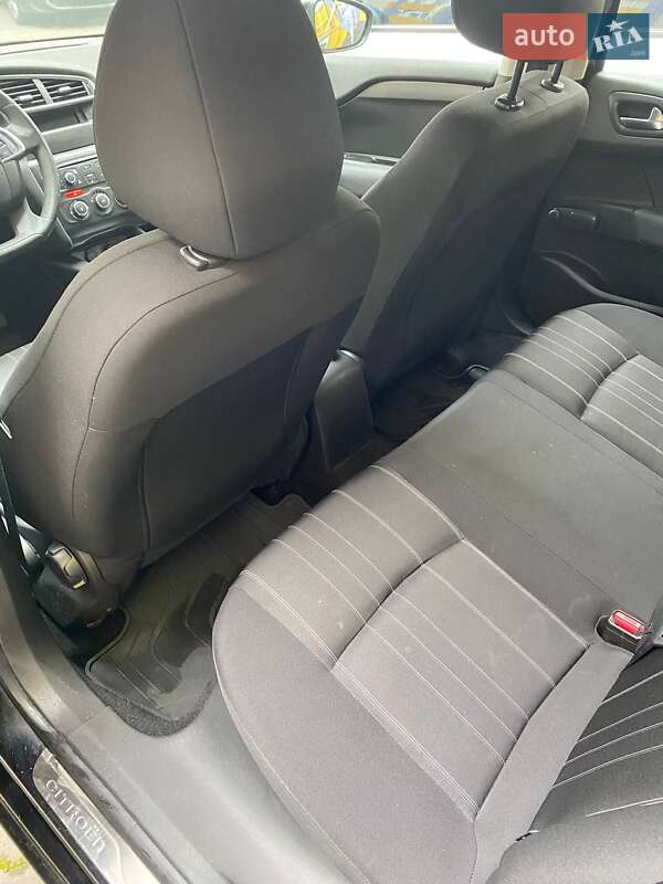 Хэтчбек Citroen C4 2012 в Софиевской Борщаговке