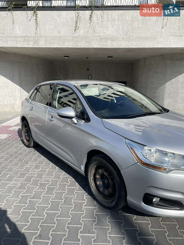 Хетчбек Citroen C4 2011 в Львові