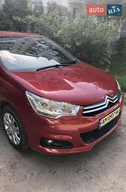 Хетчбек Citroen C4 2013 в 