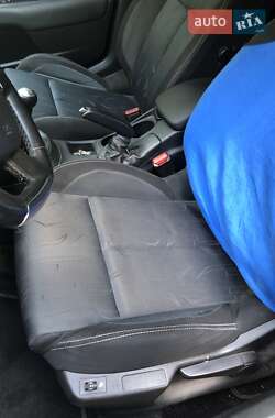 Хетчбек Citroen C4 2013 в 