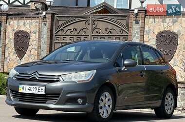 Хэтчбек Citroen C4 2012 в 
