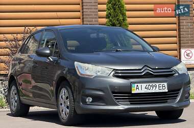 Хэтчбек Citroen C4 2012 в 