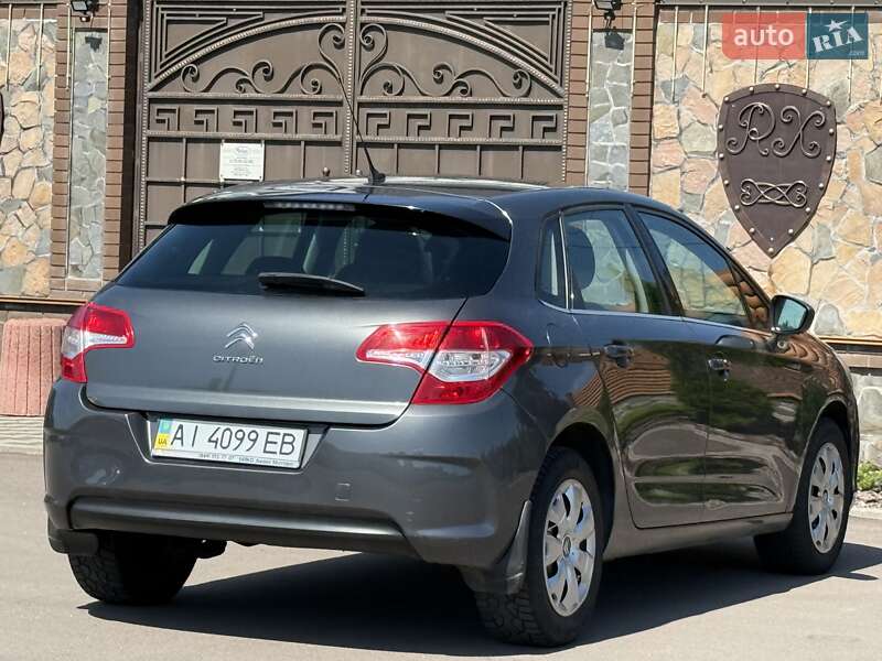 Хэтчбек Citroen C4 2012 в Киеве