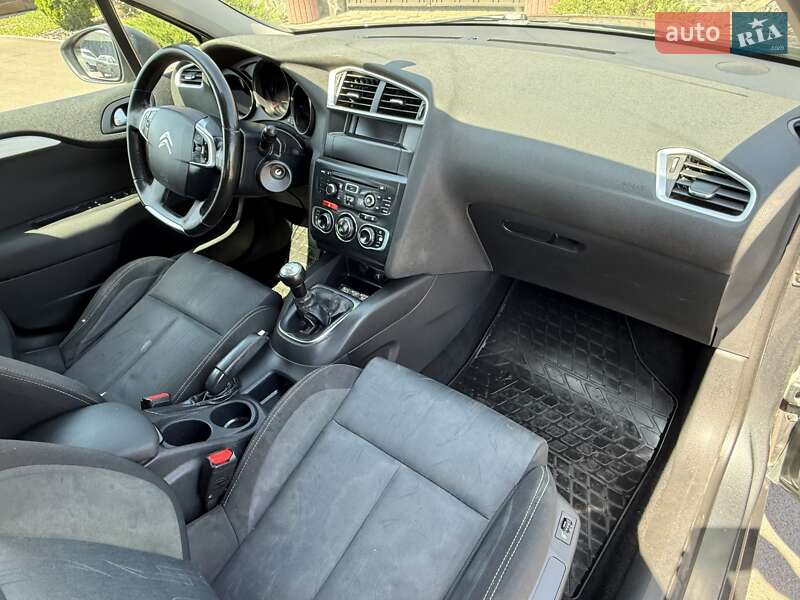 Хэтчбек Citroen C4 2012 в Киеве