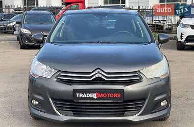 Хэтчбек Citroen C4 2012 в 