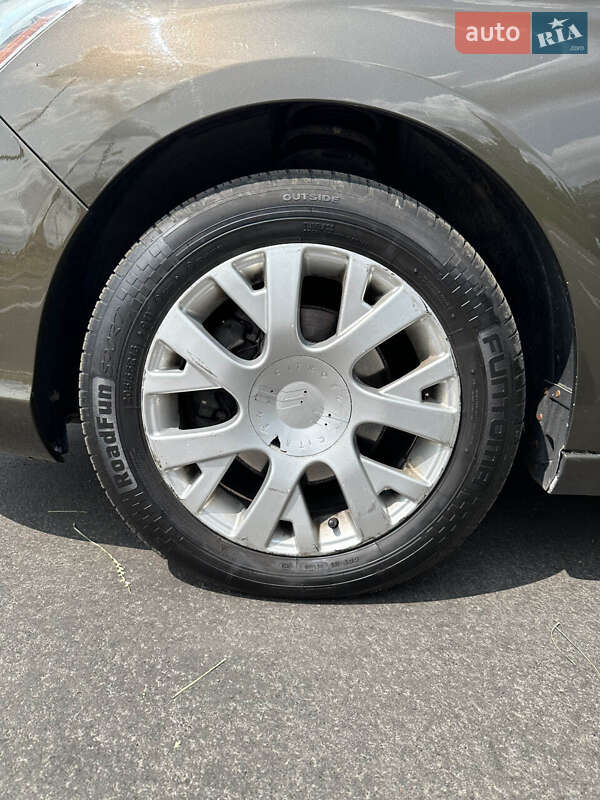 Хэтчбек Citroen C4 2013 в Белогородке