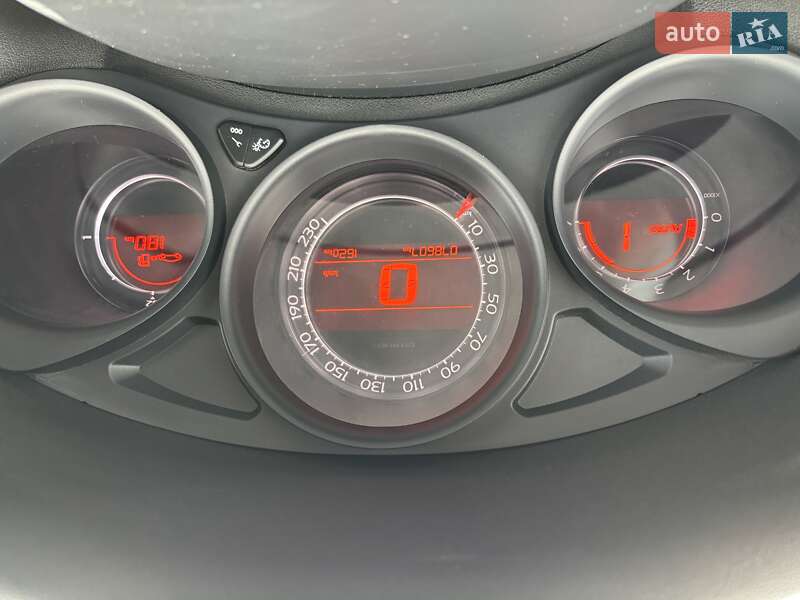 Хэтчбек Citroen C4 2012 в Каменец-Подольском