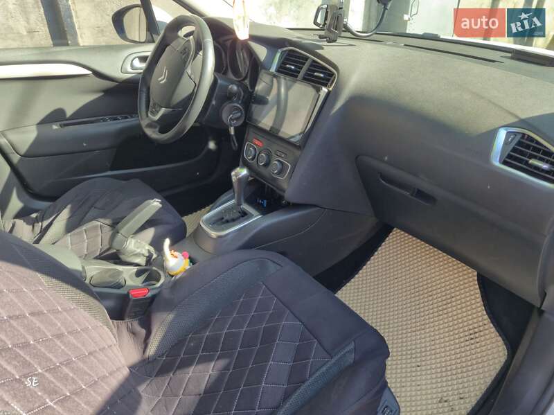 Хетчбек Citroen C4 2013 в Києві