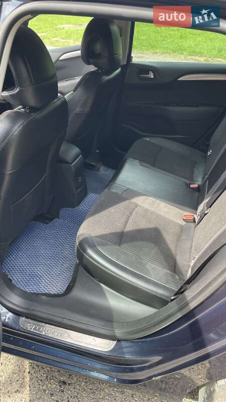 Хэтчбек Citroen C4 2011 в Ивано-Франковске