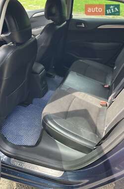 Хэтчбек Citroen C4 2011 в 
