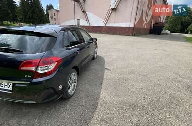 Хэтчбек Citroen C4 2011 в 