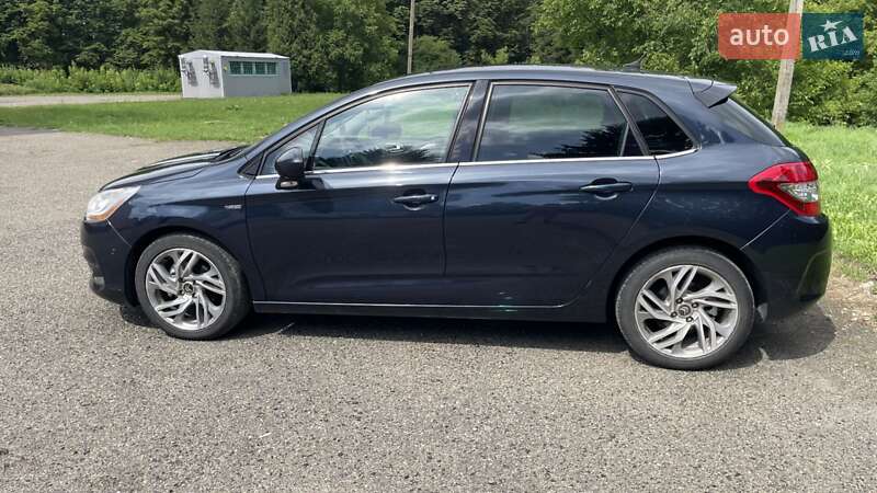 Хэтчбек Citroen C4 2011 в Ивано-Франковске