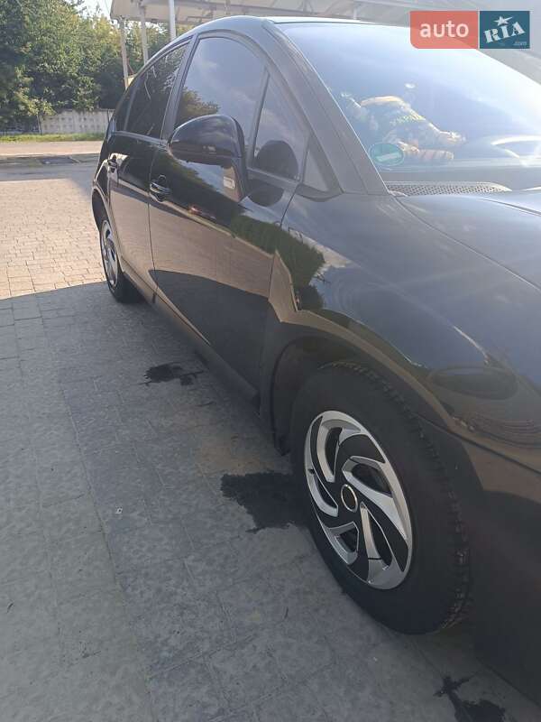 Хэтчбек Citroen C4 2008 в Млинове