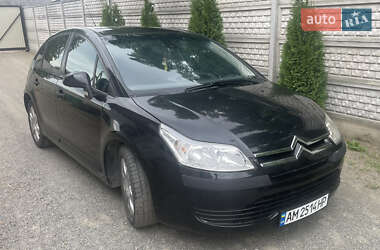 Хэтчбек Citroen C4 2007 в 